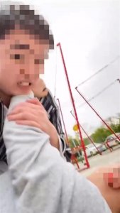 无底线！三次“直播奔现女网友”，男主播被刑拘、封禁！