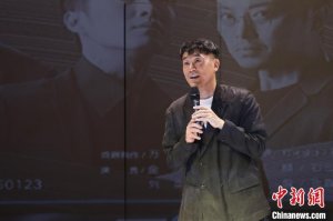 何冰执导《赵氏孤儿》：要为年轻演员创造发光的机会