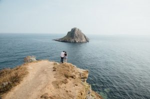 生气了哄不好女朋友怎么办